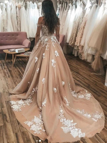 Elegante vestido de graduación largo de tul con encaje y hombros descubiertos en forma de A