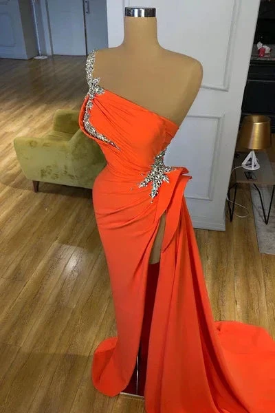 Elegant Long A-line One Shoulder Sequined Sleeveless Prom Dress With Slit by misshow.com