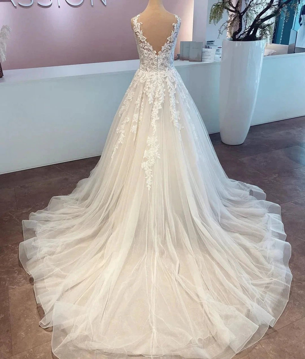 Elegant Long A-line V-neck Tulle Lace Wedding Dress by BIZTUNNEL