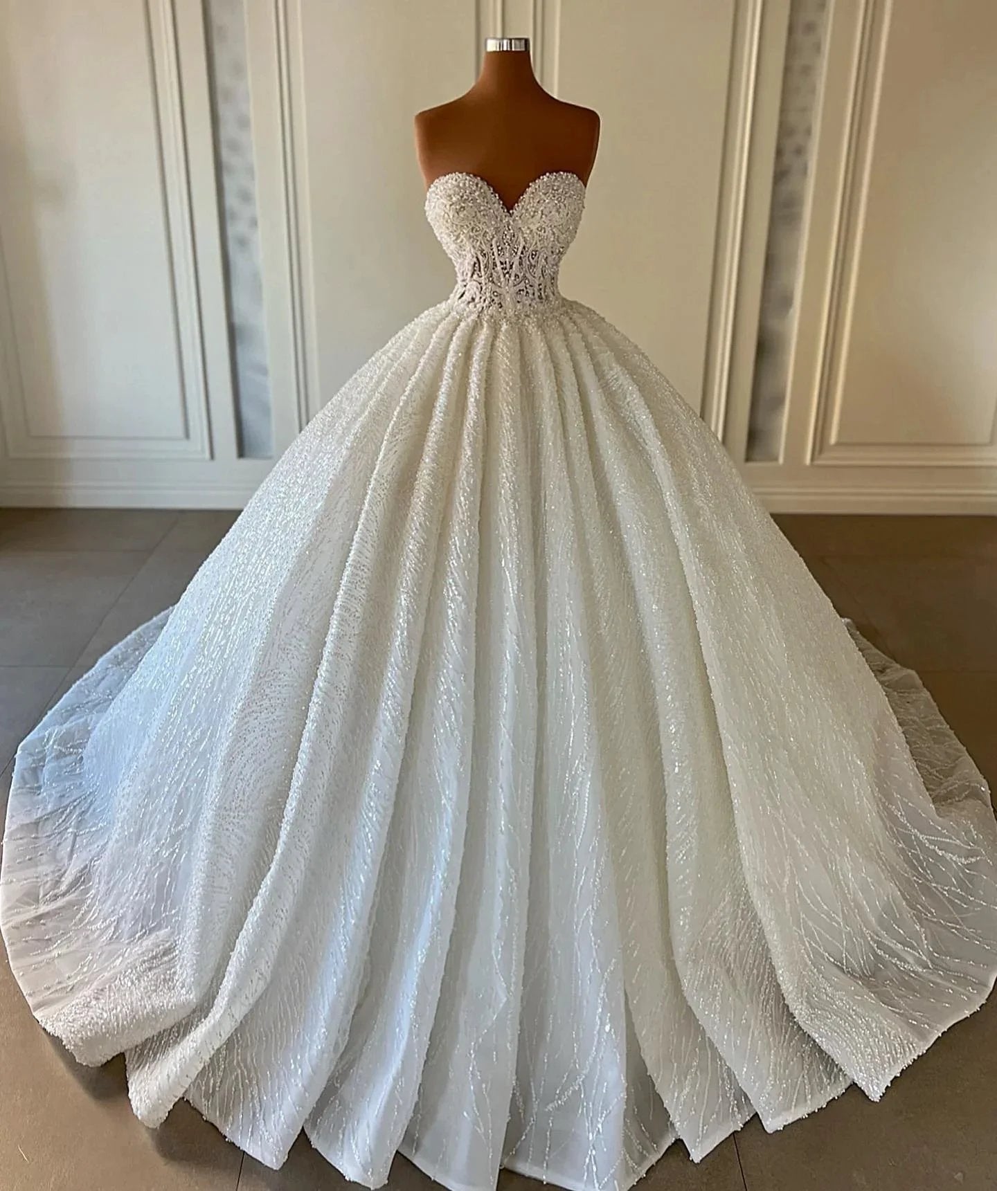 Elegant Long Ball Gown Sweetheart Sleeveless Sequined Tulle Lace Wedding Dresses by BIZTUNNEL
