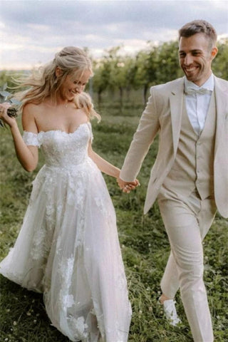 Elegant Long Off-the-Shoulder Tulle Floral Lace Wedding Dress