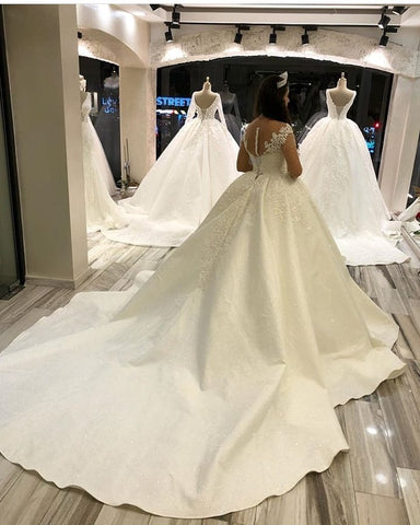 Elegant Long Princess Sweetheart Satin Wedding Dress with Sleeves