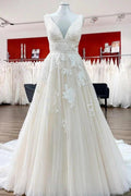 Elegant Long Princess V-neck Tulle Backless Wedding Dress with Lace by BIZTUNNEL