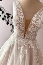 Elegant Long Sweetheart A-Line Tulle Appliques Lace Wedding Dress by BIZTUNNEL
