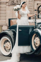 Vestido de Noiva Elegante Branco Longo em Linha A com Decote Quadrado, Tule e Renda, com Mangas Curtas