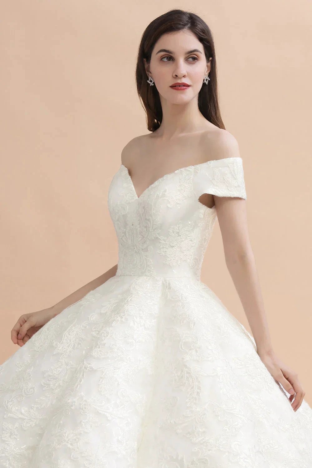Elegant Off-the-Shoulder White Lace Appliques Bridal Gowns Wedding Dress by misshow.com