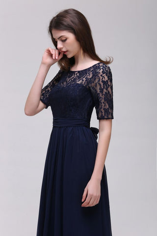 Elegante vestido de fiesta de gasa con escote redondo y corte A con encaje