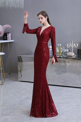 Elegante vestido de cóctel de sirena con escote en V y lentejuelas color burdeos, largo hasta el suelo