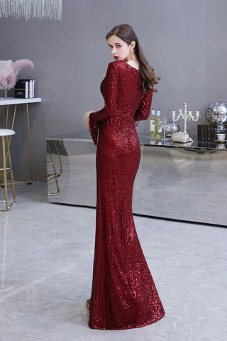 Elegante vestido de cóctel de sirena con escote en V y lentejuelas color burdeos, largo hasta el suelo