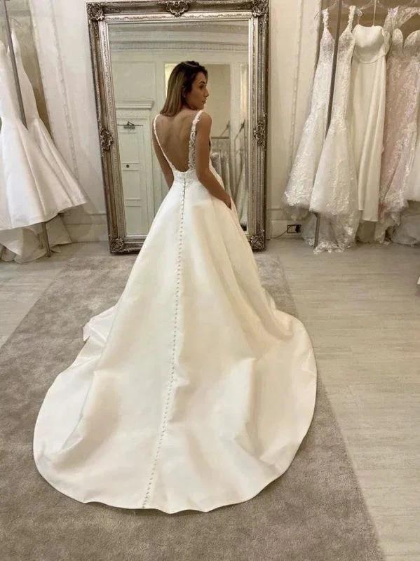Elegant Sleeveless Tulle Backless A-Line Wedding Dresses With Lace by misshow.com