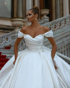 Elegant Sweetheart Off-the-shoulder Wedding Dresses Sweep Train by misshow.com