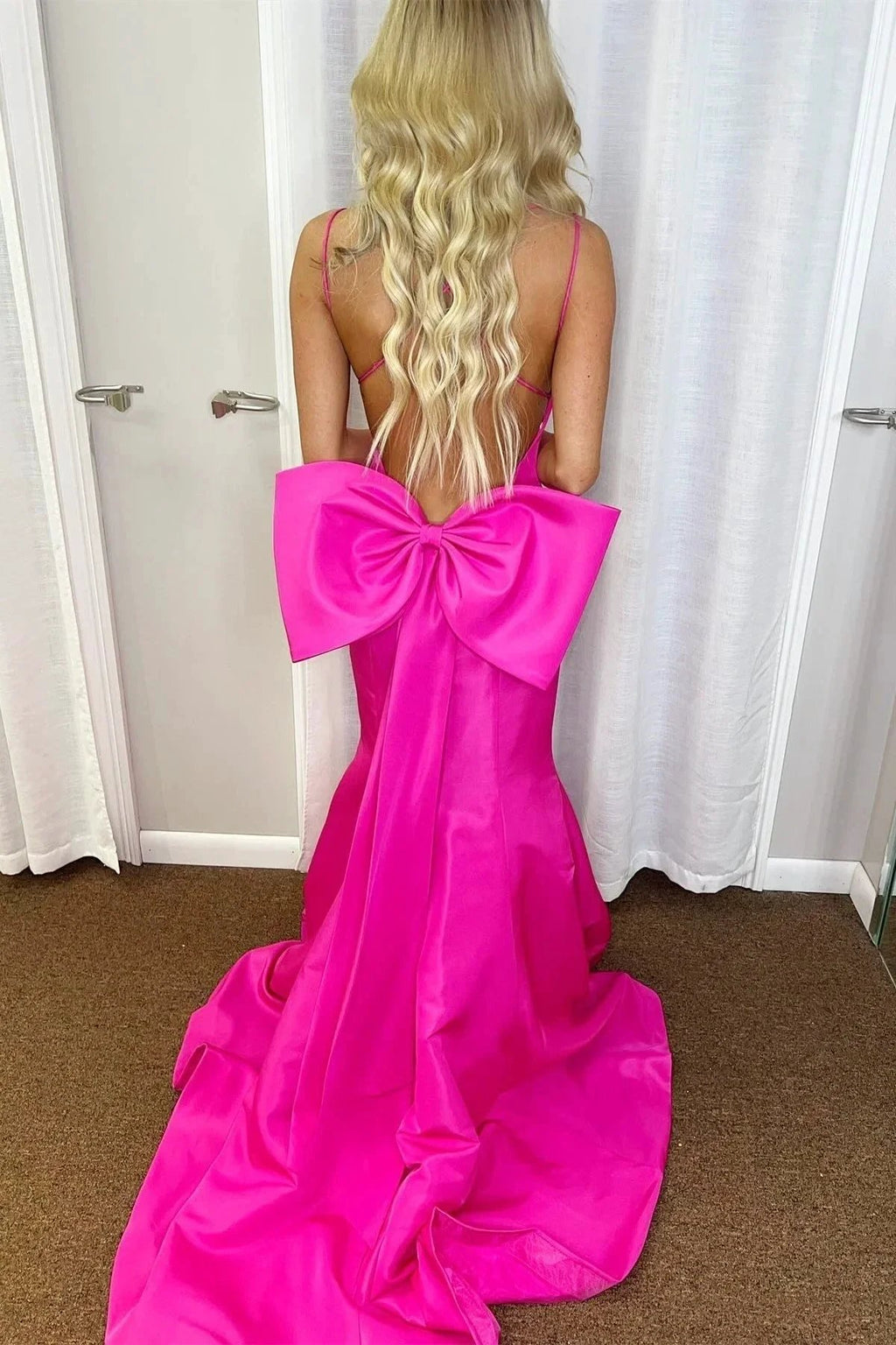 Evynn | Hot Pink V-Neck Bow-Back Trumpet Long Gown by KissProm