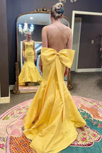 Evynn | Hot Pink V-Neck Bow-Back Trumpet Long Gown by KissProm