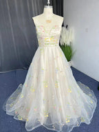 Exquisite A-line Flower Strapless Tulle Prom Dress by misshow.com