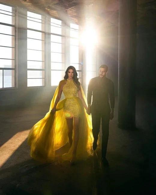 Extravagant Long Gold Sleeveless Prom Dresses With Detachable Train by misshow.com