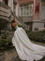 Classic White Satin Strapless Ball Gown Wedding Dress with Veil SW191