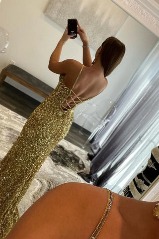 Arlene | Charmantes Meerjungfrau-V-Ausschnitt-Ballkleid mit goldenen Pailletten und Schlitz