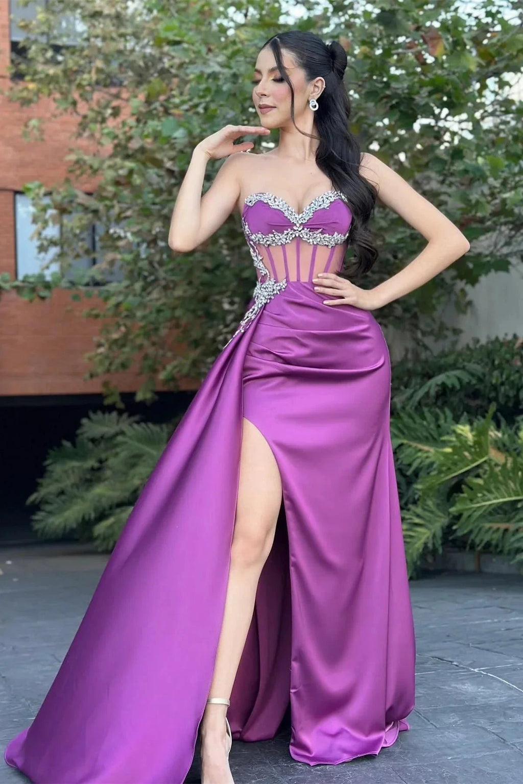 Fabulous Column Tulle Satin Sweetheart Sleeveless Prom Dresses With Ruffles Split by misshow.com