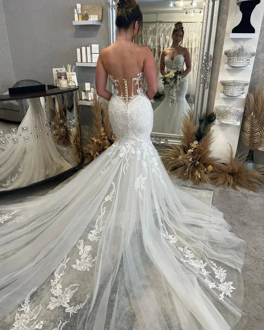 Fabulous Floor Length Sweetheart Sleeveless Mermaid Wedding Dress with Lace by misshow.com