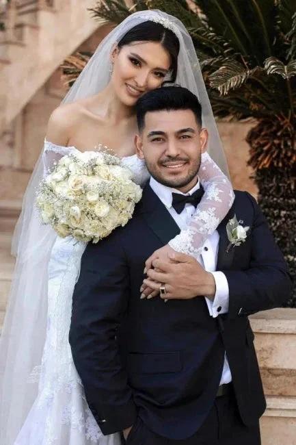 Fabulous Off-the-shoulder Long-Sleeve Mermaid Floor-Length Lace Wedding Dresses with Chapel Train by misshow.com