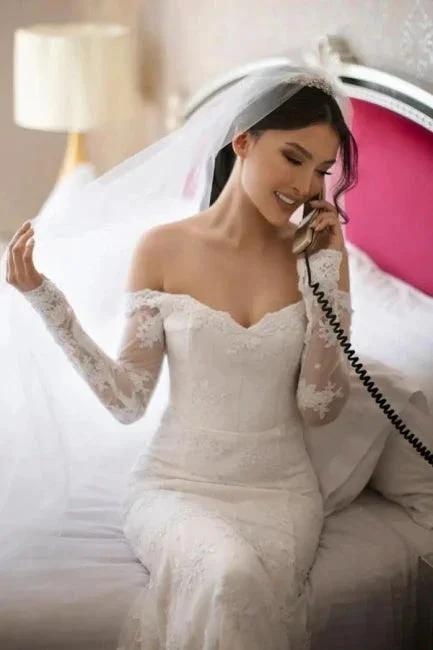 Fabulous Off-the-shoulder Long-Sleeve Mermaid Floor-Length Lace Wedding Dresses with Chapel Train by misshow.com