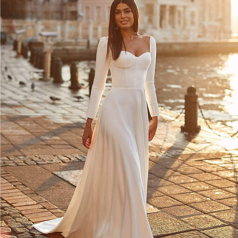 Satin Wedding Dresses For Bride With Long Sleeves Simple Sexy Bridal Gowns Sweetheart A Line Button Robe De Mariee