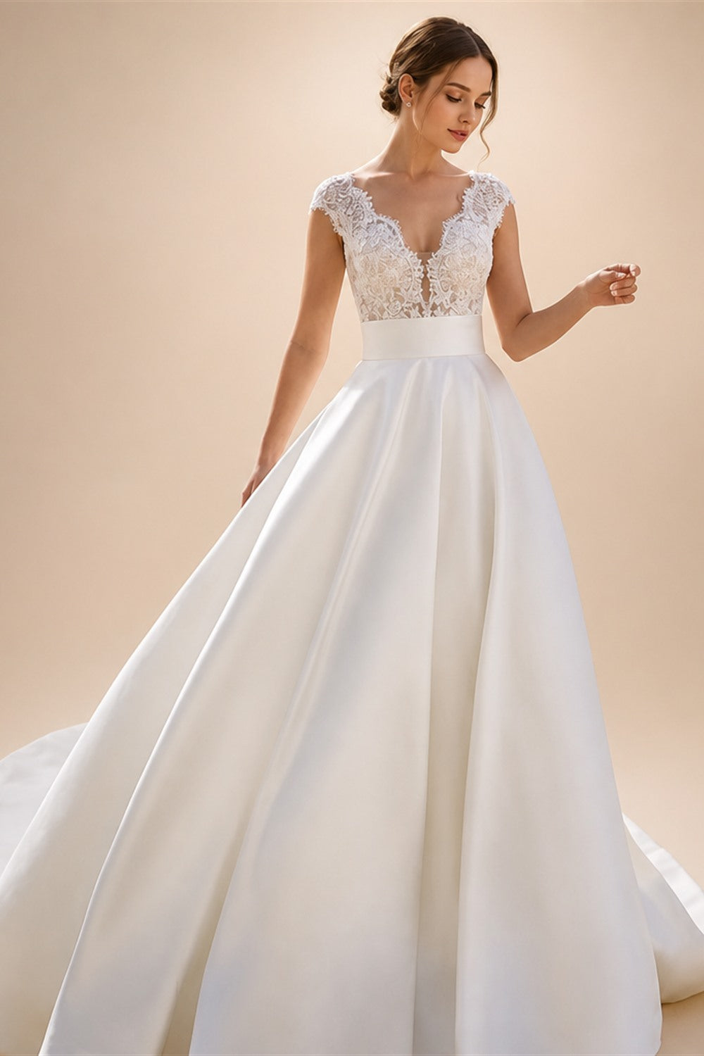 Roycebridal Ballgown Wedding Dress V-Neck Lace Cap Sleeve 2026 novias vestidos Illusion Bridal Gowns Chapel Train Customized