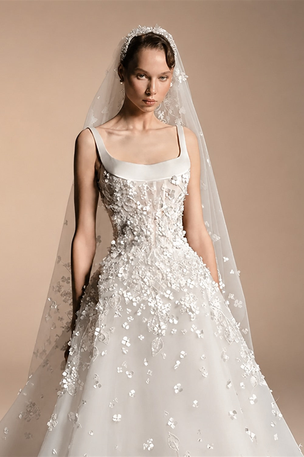 Luxury White Square Neck Beaded Floral Lace Ball Gown Wedding Dress with Veil ZP082