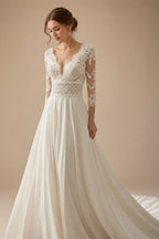 Latest Summer Boho Wedding Dresses Lace Beach Bridal Gowns 2024 Bride Dress V Neckline Wedding Gowns 3/4 Sleeves Illusion Back