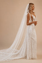 Customized Sexy Backless V Neck Spaghetti Straps Lace Mermaid Wedding Dresses Beaded Court Train Trumpet Vintage Bridal Gown