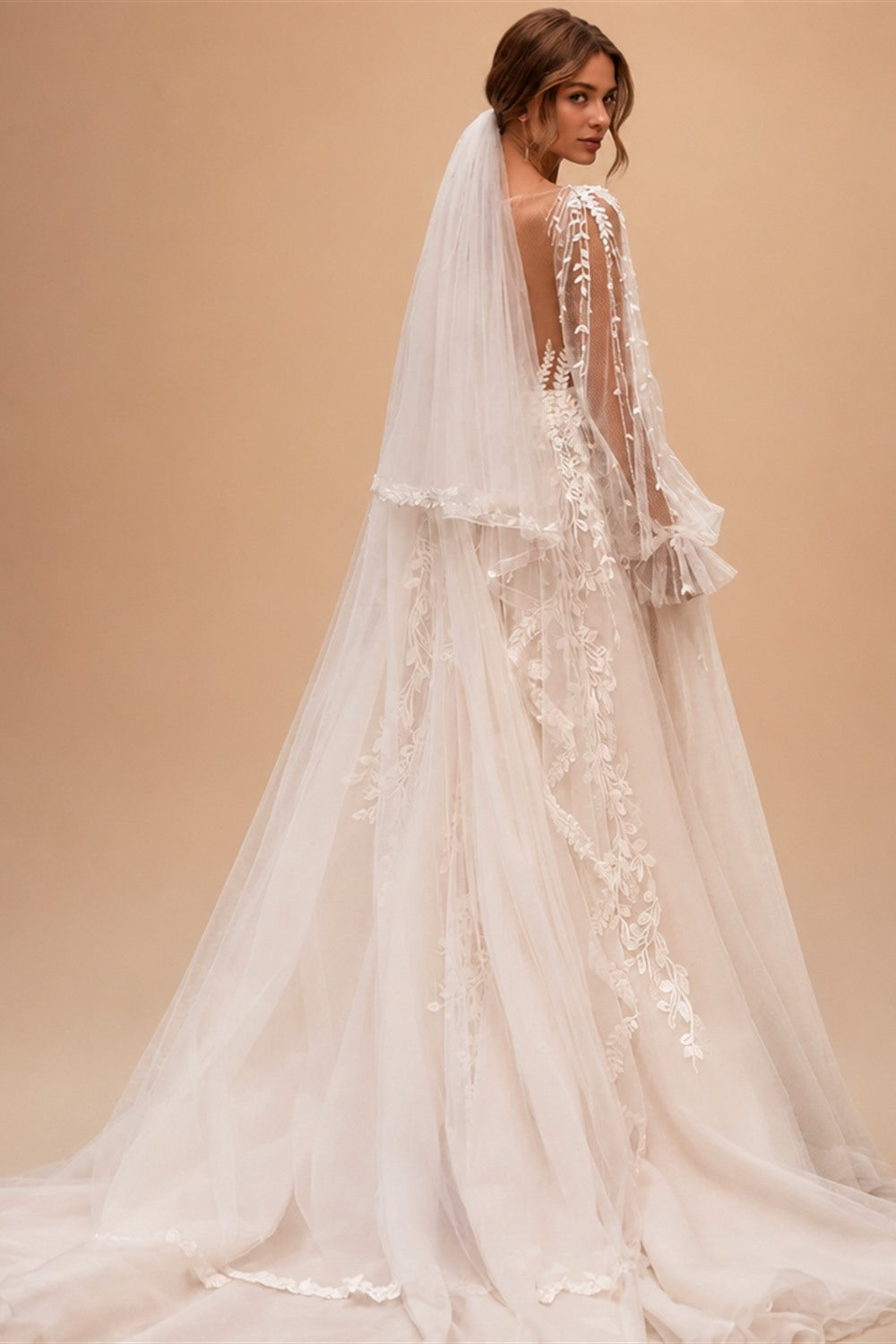 Princess Wedding Dress Customized Puff Sleeves Illusion Back Buttons Applique Sweep Train Vestido De Noiva Bridal Gown