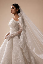 Luxury White Lace Long Sleeve Fitted Train Wedding Dress with Veil ZP155