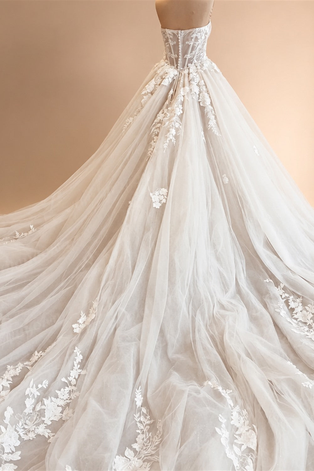 Custom Court Train Wedding Dress Featuring Tulle Lace Bodice Gown