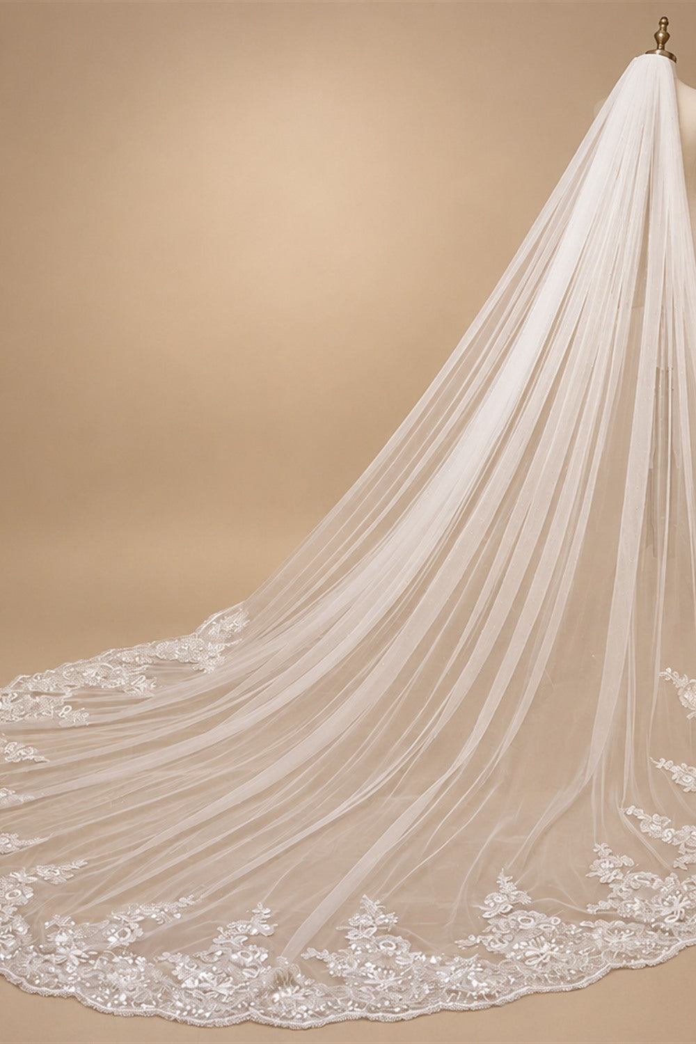 Wholesale white Ivory 3*3 Meter Cathedral wedding veils Lace Appliques Bridal veil