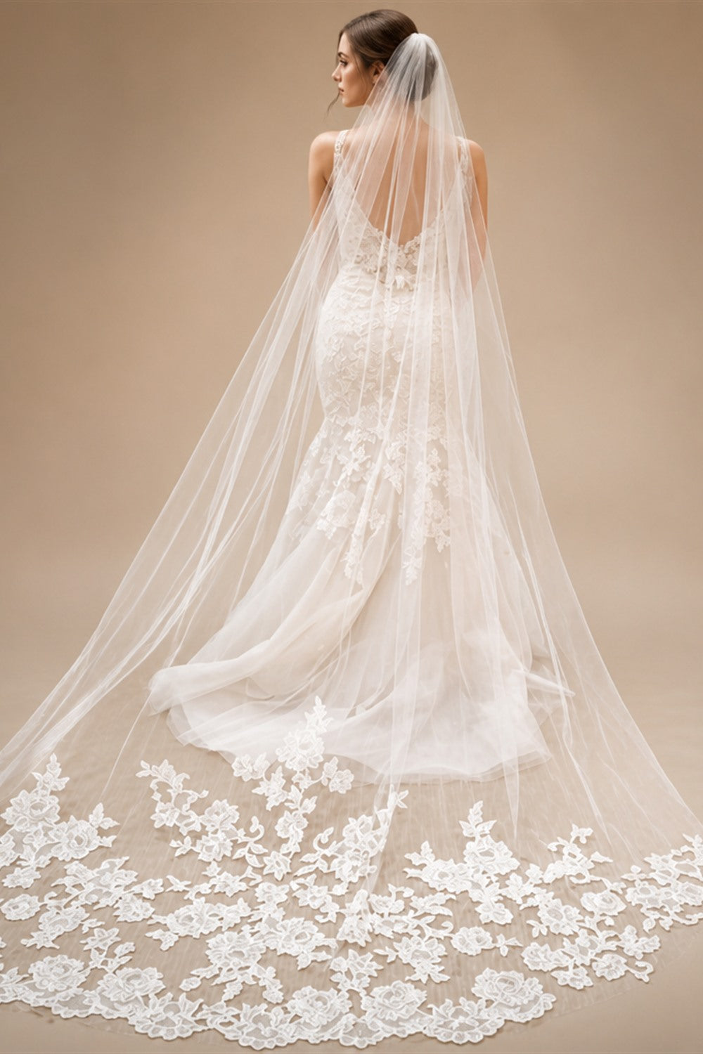 Applique Tulle 3 Meters Long Cathedral Wedding Veils Lace Edge Bridal Veil Veu de Noiva Longo Wedding Accessories