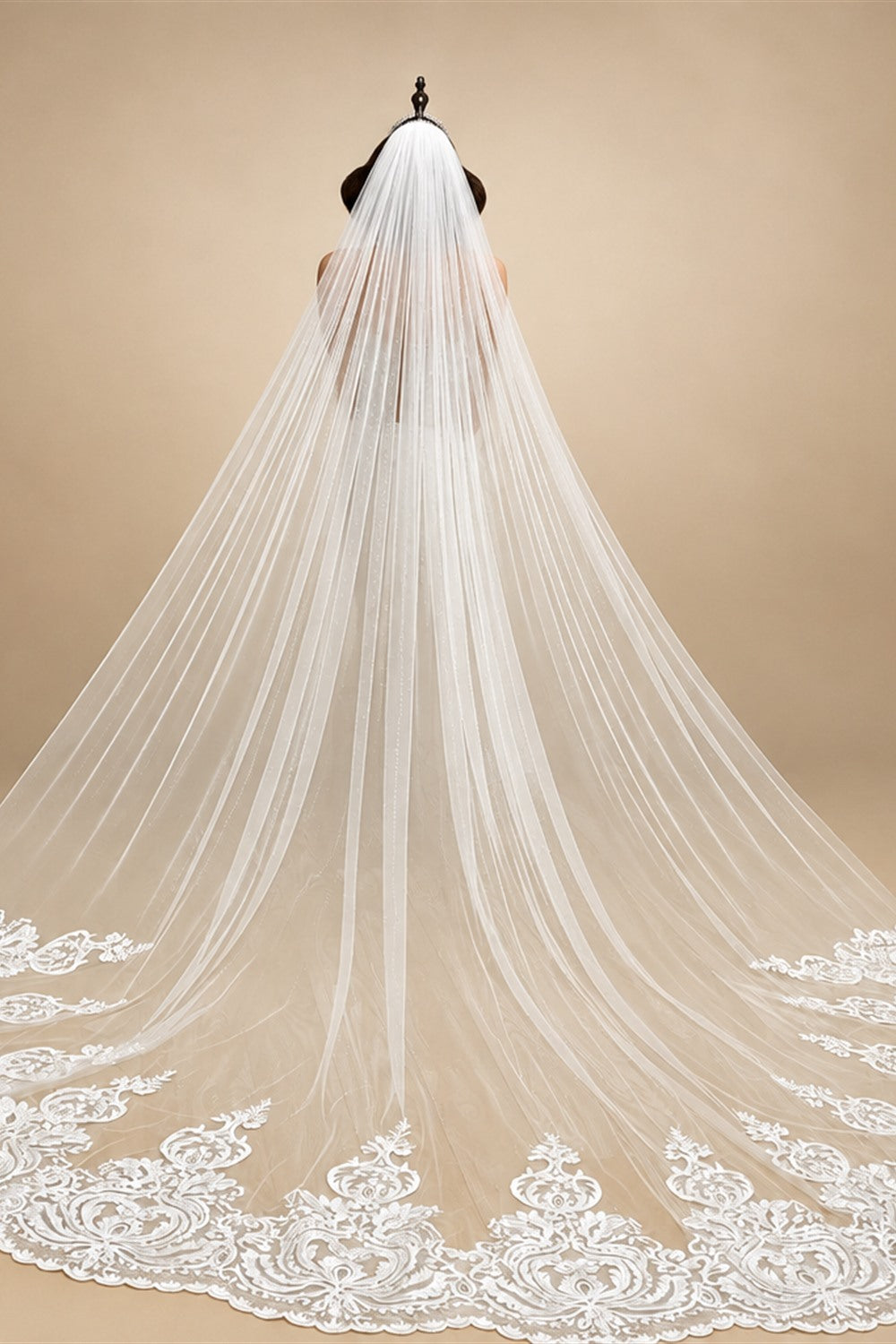 4m Luxury One Layer wedding Veil Cathedral Veil Tulle Bridal Veil With Comb Ivory White Veil Wedding Accessories Customized veil