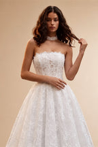 White Corset Strapless Lace Applique Tulle Bridal Ball Gown Wedding Dress ZP008
