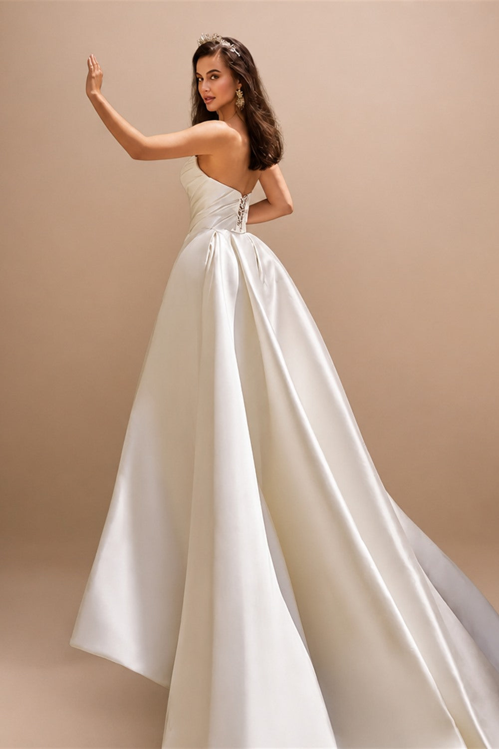 LelaAcra Sleeveless Satin A-Line Wedding Dress 2026 Sweetheart Backless Princess Bride Gown SM184 Plus Size Vestido De Noiva