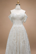Off White Elegant Lace Pearl Embroidery Ball Gown Wedding Dress ZP168