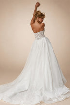 Custom Sleeveless Sweetheart A Line Wedding Dress With Lace Applique Train