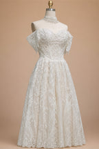 Off White Elegant Lace Pearl Embroidery Ball Gown Wedding Dress ZP168