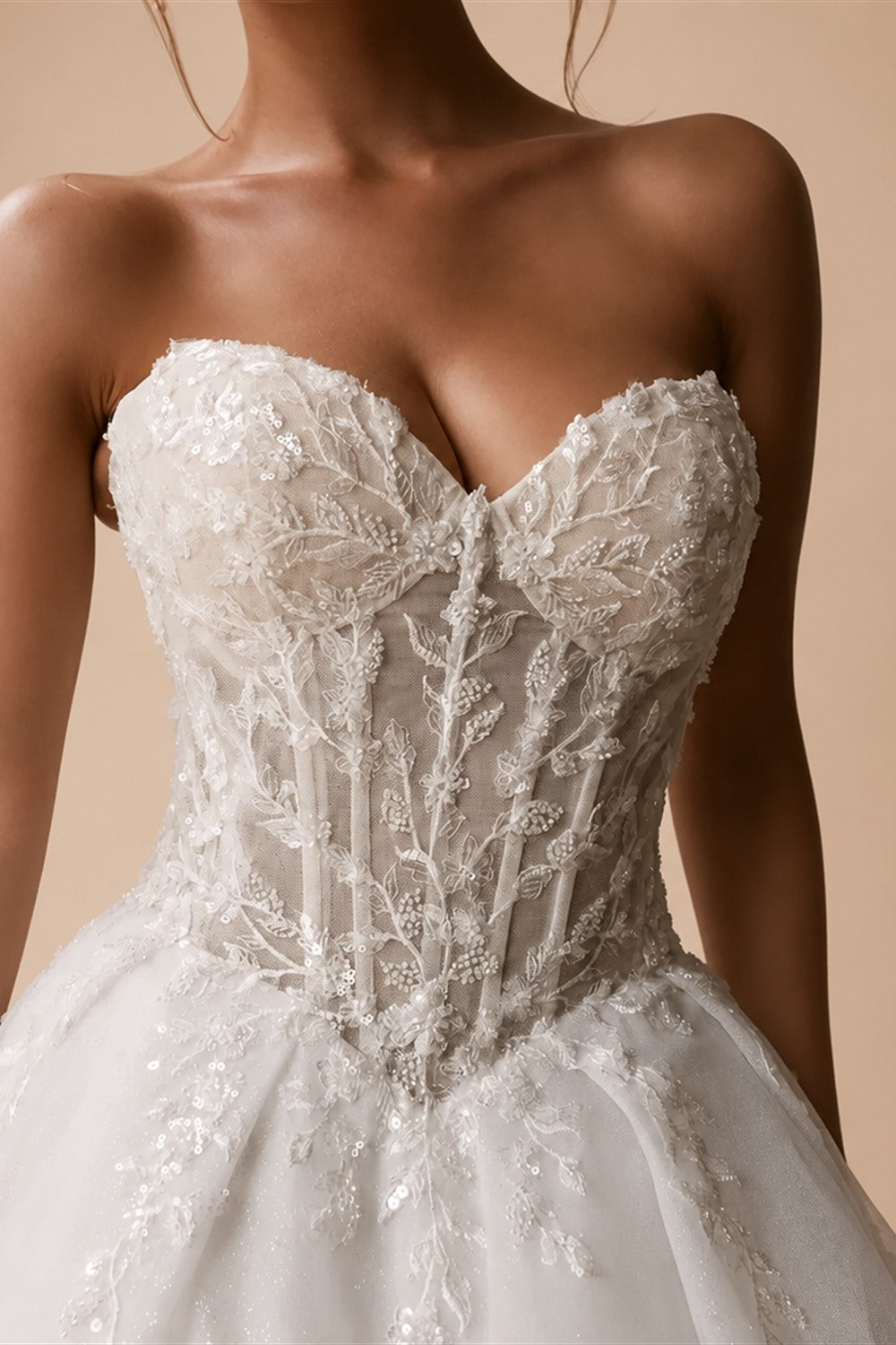 Custom Sleeveless Sweetheart A Line Wedding Dress With Lace Applique Train