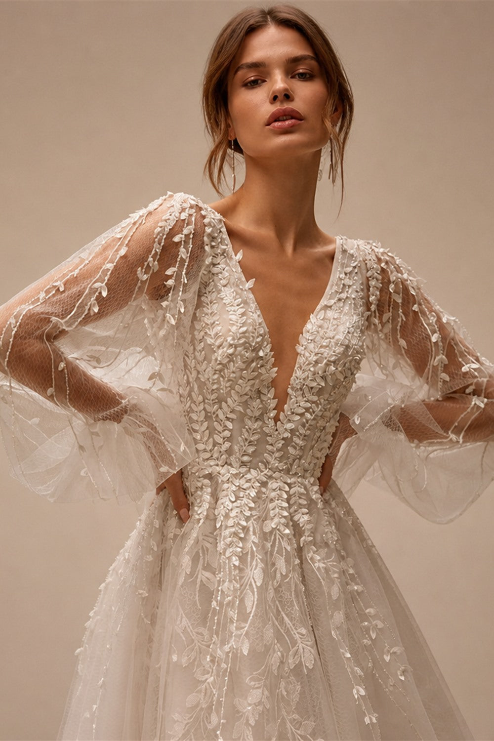 Princess Wedding Dress Customized Puff Sleeves Illusion Back Buttons Applique Sweep Train Vestido De Noiva Bridal Gown