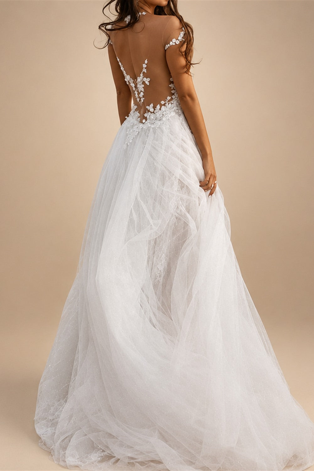 Beach Open Back Boho Wedding Dresses A-Line Off Shoulder Cap Sleeve Court Train Lace Bridal Gowns With Appliques Solid Color Summer Fall Wedding Party