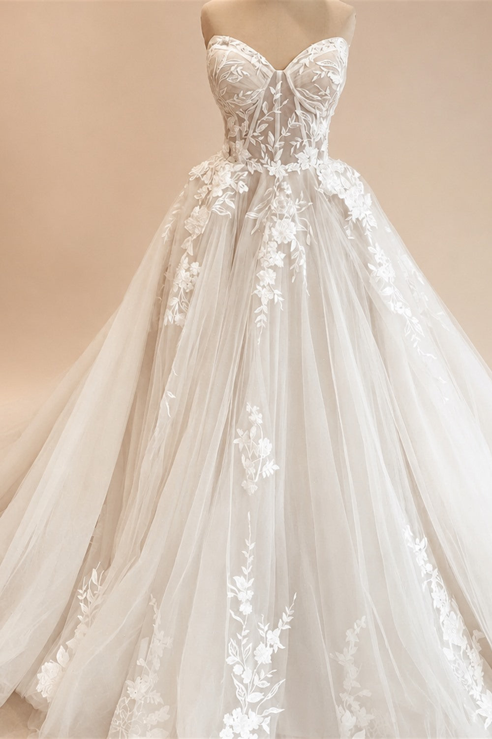 Custom Court Train Wedding Dress Featuring Tulle Lace Bodice Gown