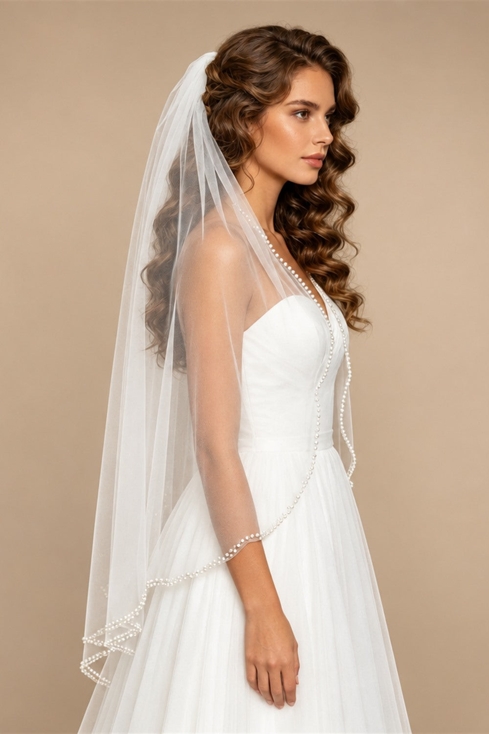 Fingertip Length Pearl Wedding Veil With Comb - Single Layer Tulle Bridal Veil Scalloped Beaded Edge for Bride Accessories G200