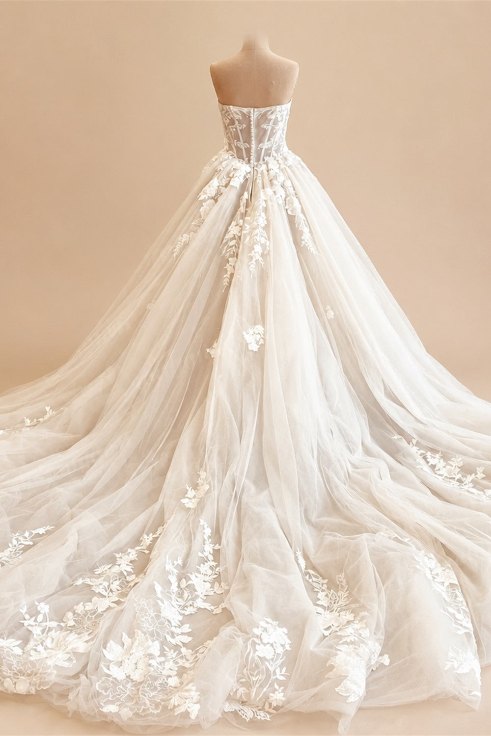 Custom Court Train Wedding Dress Featuring Tulle Lace Bodice Gown