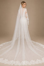 Customized Long Mantilla Veil with Eyelash Lace, 2.5m/3m Ivory Veil with Hidden Comb, Chantilly Eyelash Lace Wedding Veil
