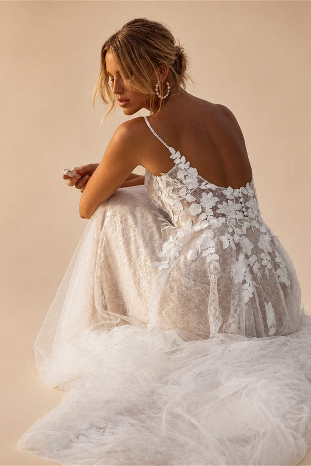 Viktoria Custom Wedding Dress Bride Sweetheart Spaghetti Straps