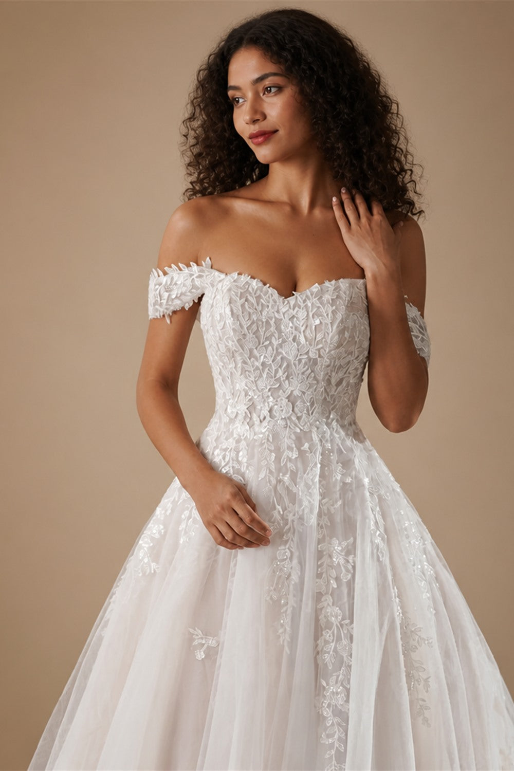 BEPEITHY Customized Strapless A Line Lace Wedding Dresses 2025 Spring Sleeveless Boho Champagne Ivory Bride Beach Bridal Gown